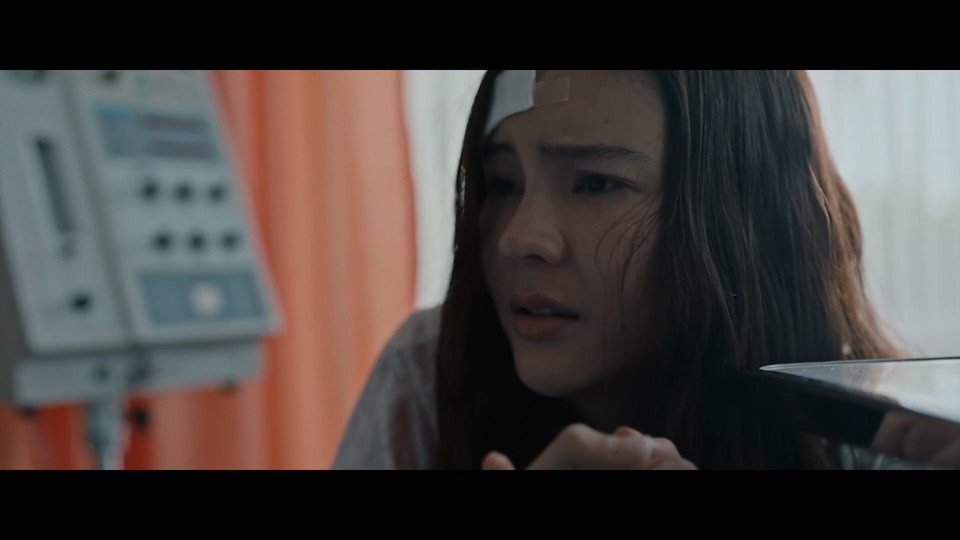 怪兽湖剧照