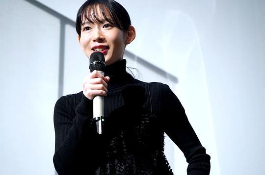 生而抱歉剧照